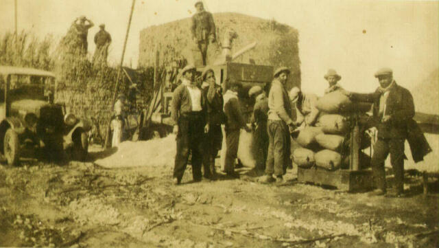 Infraestructura y primeras décadas